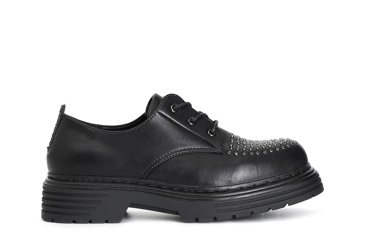 derby femme avec micro clous devant black 39 derby femme avec micro clous devant black 39