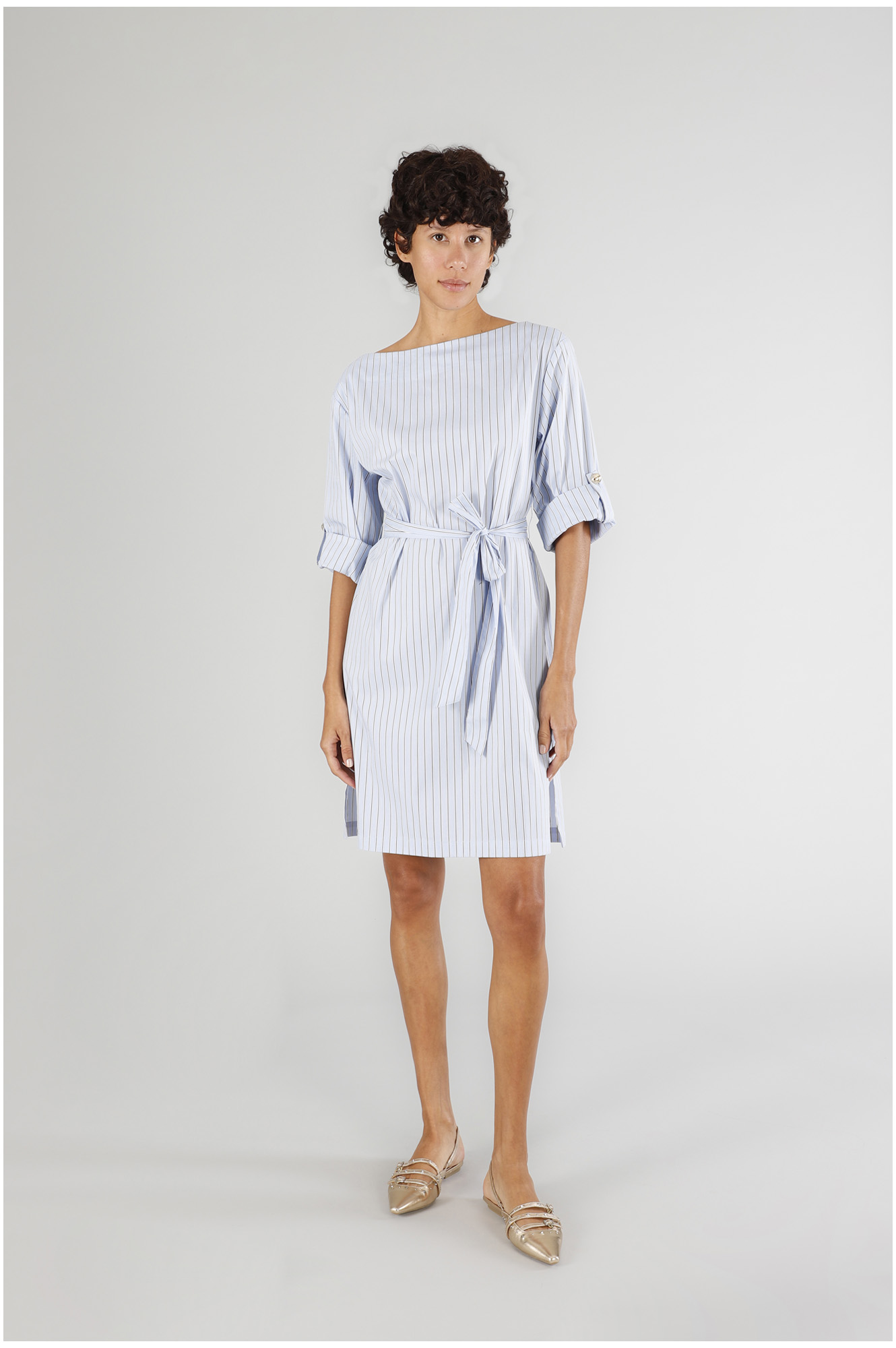 robe avec encolure bateau et ceinture light blue striped m