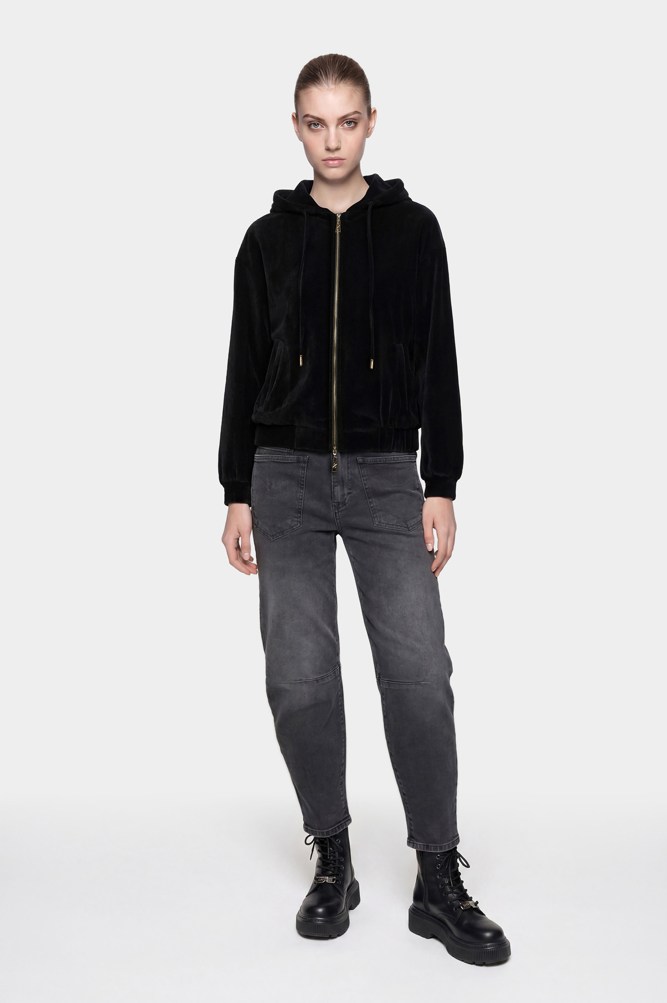 sweat à capuche en velours façonné black l sweat à capuche en velours façonné black l